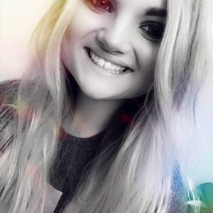 Meet your Posher, Brianna